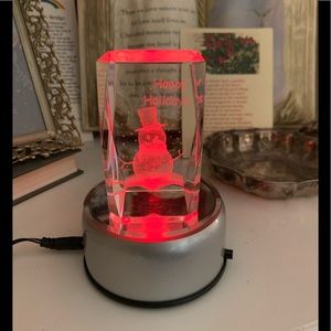 Snowman in crystal on rotating base/multi colors